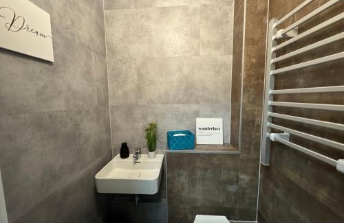 Reichenbach im Vogtland Apartment | Tiny Ferienhaus Rathenaustrasse
