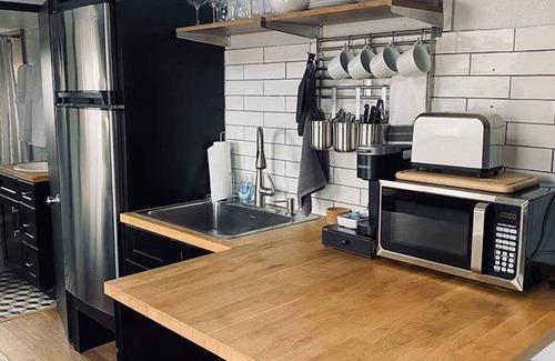 Meeker House | Tiny Home built on "Tiny House Nation" with one Queen bed in a loft and twin on main floor. Sleeps: 3