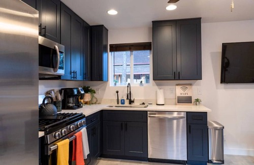 Mountainaire House | Tiny Home - Dark Sky Hideaway