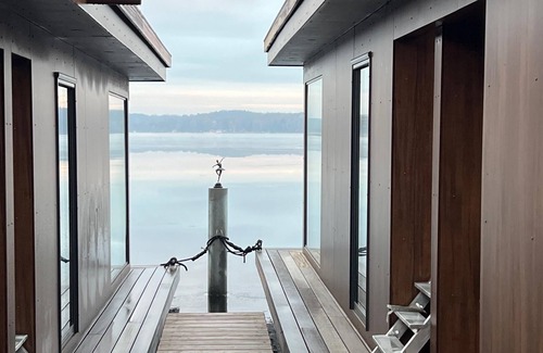 Caputh House | Tiny Home 'Tiny House Nr 2' with Private Terrace, Wi-Fi, and Air Conditioning
