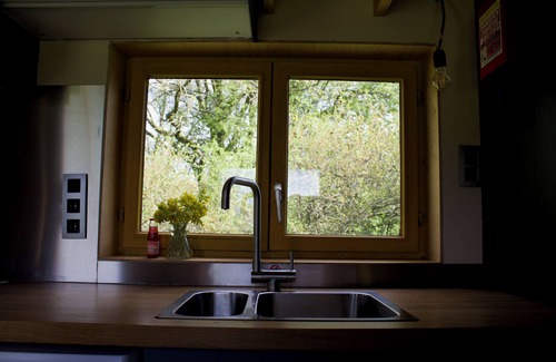 Philippeville Cabin | Tiny House Les Jours Heureux near Dinant and Lacs de l'Eau d'Heure