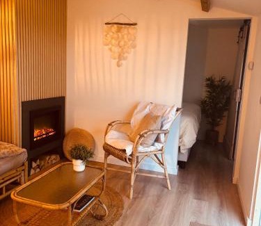 Barneveld Bed & Breakfast | Tiny House t Kleine Paradijs