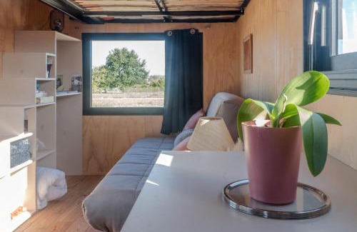 Salignac-sur-Charente House | Tiny La Part Des Anges