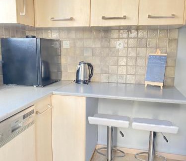 Nea Erithraia Apartment | TINY LITTLE STUDIO