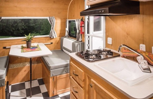 Custer House | Tiny Retro Camper