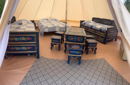 Clerey House | Tipi du pied de loup