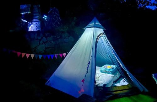 Luceram Other | Tipi sous les étoiles option petit déjeuner et dîner
