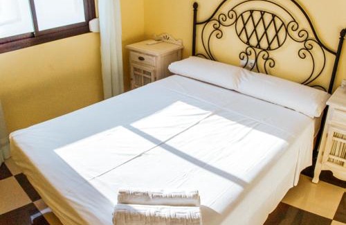 Frigiliana Apartment | Tipica Casa En Frigiliana con patio y terraza