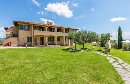 Cerreto Guidi Apartment | Tipologia Bilo by Interhome