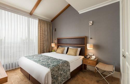 Talimhane Hotel | Titanic City Taksim