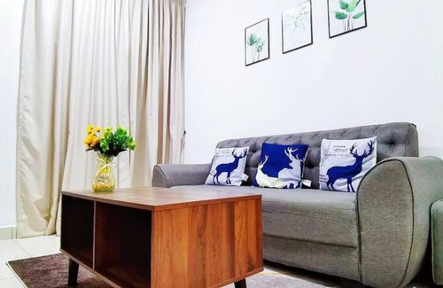 Titiwangsa Sentral Apartment | Titiwangsa 6PX near monorail PWTC Infinity pool