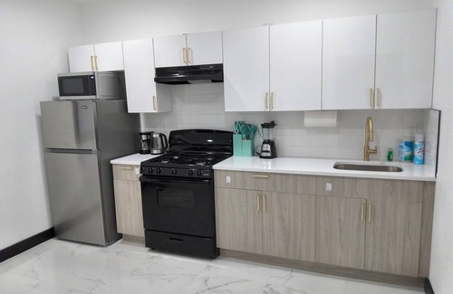 Weequahic House | TKC Log