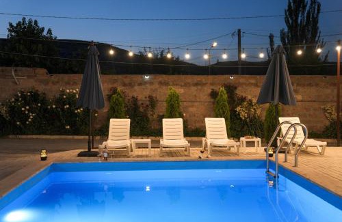 Artashavan Villa | TN Guest House
