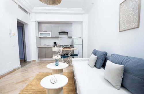Sidi Dhrif Apartment | Le Petit Zéphyr - House by the beach