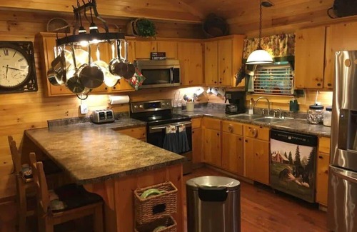 Spencer Cabin | TN State Parks Open! Hikes, Waterfalls, Firepits!