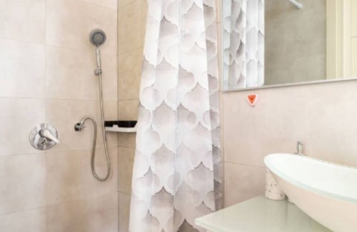 Atlit Apartment | TNC - Elegant Studio, Atlit Beach 3 Minutes Drive