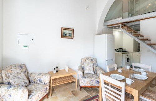 Nicosia Apartment | To Hani - Kamara Studio