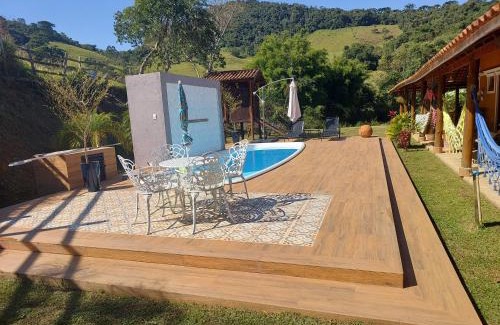 Sao Bento do Sapucai House | Toca - Bairro Serrano
