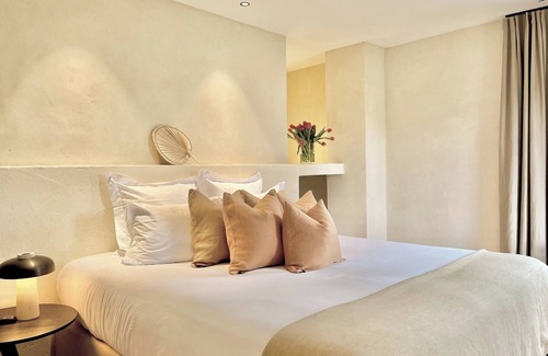 Saint-Paul-de-Vence House | Toile Blanche