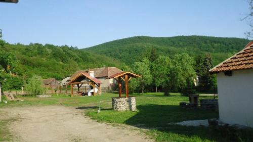 Felsotold House | Toldi Vendégház