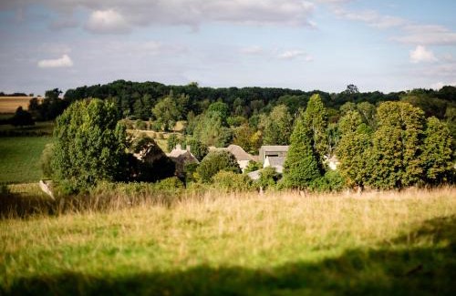 Andoversford House | Tom's Barn