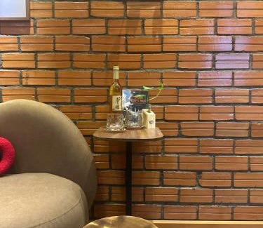 Tan Binh Bed & Breakfast | Tom's House 270
