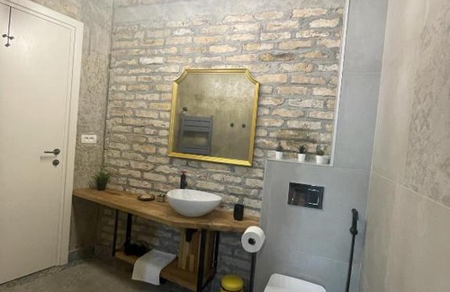 Old Town Hotel | Tomis’ Dreams