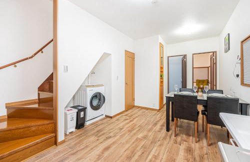 Shinkoiwa Apartment | Tomo house