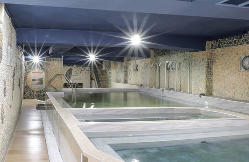 Dongpu Hotel | TONG PU HOTEL