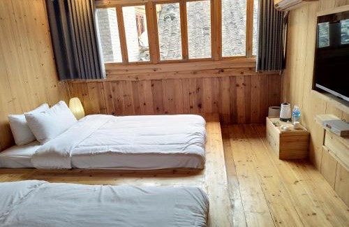 Qiandongnan Hotel | Tong Sang Art Hotel