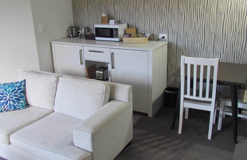 Horopito Bed & Breakfast | Tongariro Suites at The Rocks
