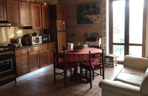 Polizzi Generosa Apartment | Tony's House