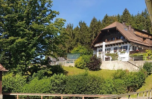 Seewalchen am Attersee House | Top 1 mit Dachterrasse mit Seeblick - Hotel Litzlberger Keller