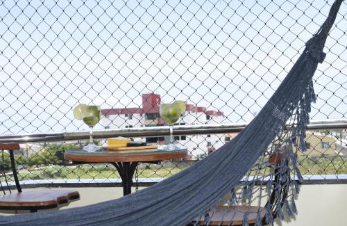 Atalaia Apartment | Top Ap 3 Qts, todos com Ar Cond e TV, a 3 Qd da orla Sua família sem aperto Não sofra férias, desfrute-as