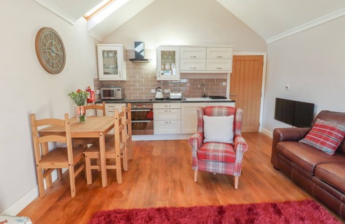 Felton Cottage | Top Farm Lodge