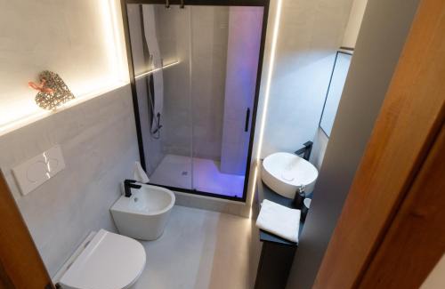 Borgo-Sanzio Apartment | Top Floor Aparthotel Bentivoglio