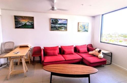 Maroochydore Apartment | Top Floor Apartment in Maroochydore CBD