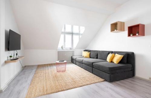 Kreuzviertel Apartment | Top floor apartment next to Marienplatz