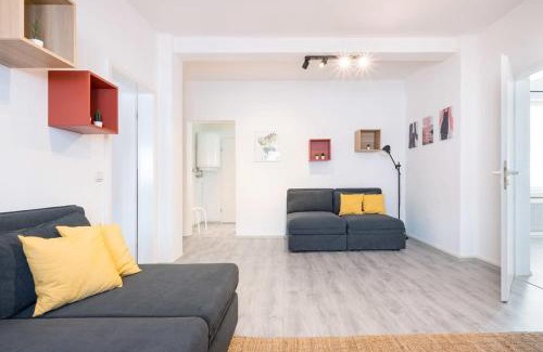 Kreuzviertel Apartment | Top floor apartment next to Marienplatz