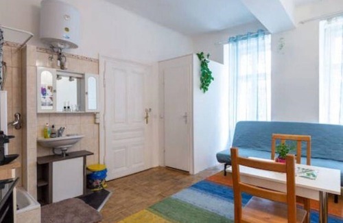 Wahring Apartment | Top in Vienna Netflix + Nespresso