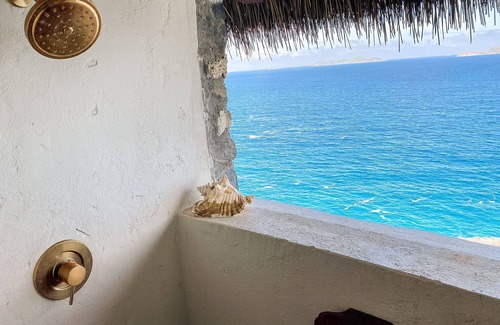 East End Apartment | Top‑Level Sunrise View Suite in BVI
