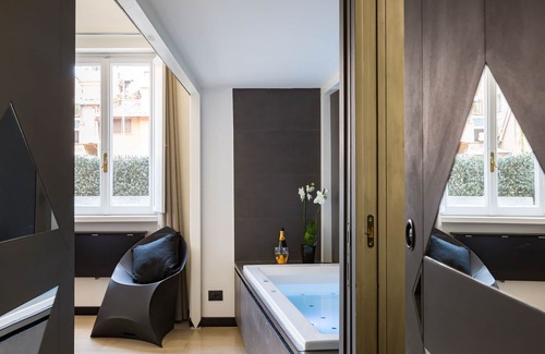 Rione IV Campo Marzio Apartment | TOP Luxury Suite Apartment - Piazza di Spagna 60A I had given this name