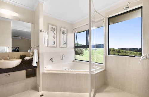 Bald Knob Bed & Breakfast | Top of The Hill