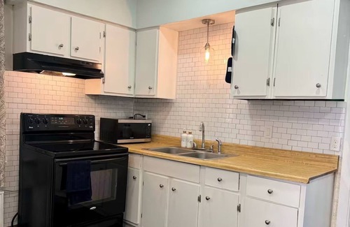 East Providence Apartment | Top-Rated 2BR Home – Close to Providence, Quiet Neighborhood!