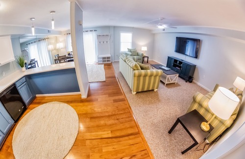 Midtown Ocean City Condo | Top Rated! Beautifully Updated Bayside Condo with Pool!