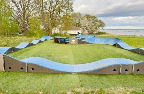 Kalmar House | Toppmodernt litet hus nära Kalmar slott och havet