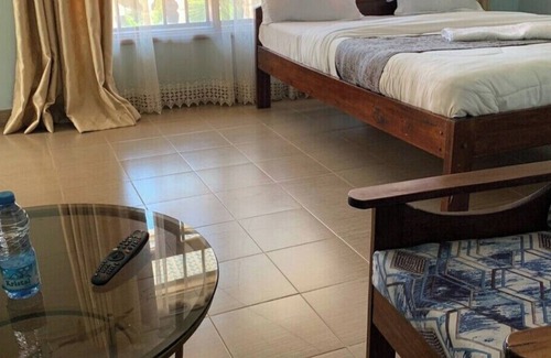 Kisumu Hotel | Torchys Lounge Hotel in Kisumu