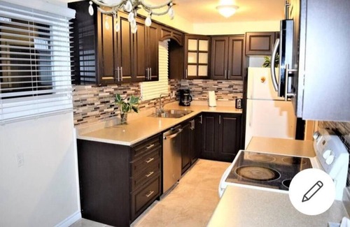Malton House | Toronto Pearson Airport Home
