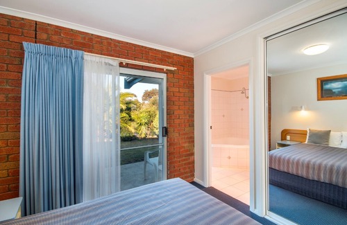 Torquay Hotel | Torquay Tropicana Motel