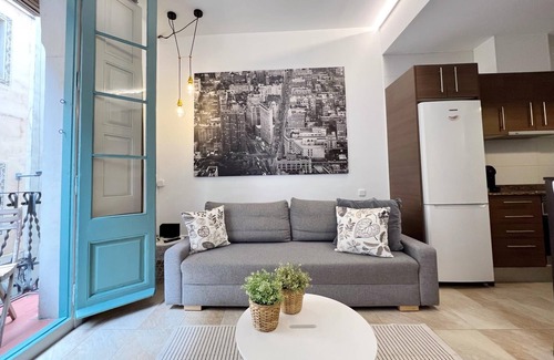 la Vila de Gracia Apartment | Torre de Gracia Apartment Barcelona with balcony